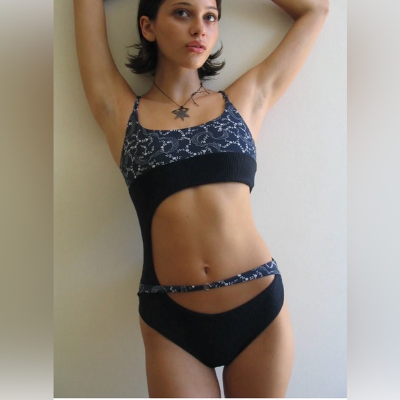 Frankie's Bikinis Other - Thea Ribbed Bandana One Piece Swimsuit  L Frankie’s Bikinis